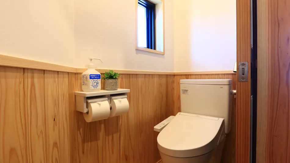 Accommodation with a View of Fishing Fires - Hinode-so