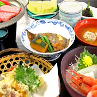 저희 숙소의 스탠다드! 제철 생선 가이세키 코스
