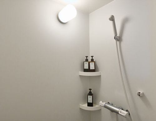 2階：洋室シャワールーム