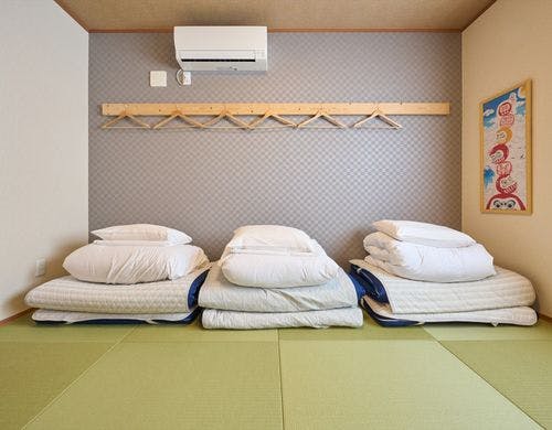 2階：和室（布団3組）