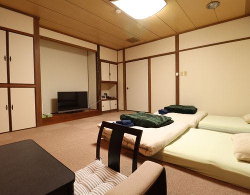 【郷の間】