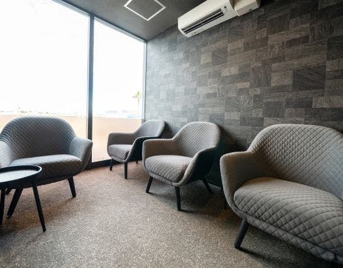 電子タバコ専用・紙タバコ専用の喫煙室