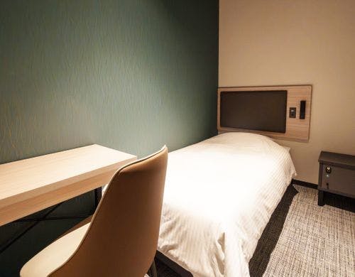 コンパクトなキャビンルーム。