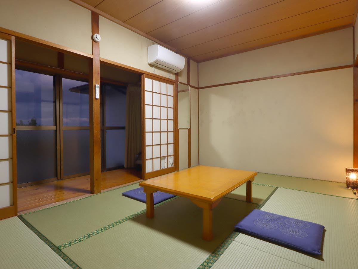 Kamar bergaya Jepang 7,5 tatami yang nyaman untuk bersantai
