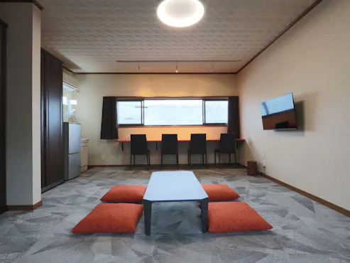 客房_2樓寬敞西式房*