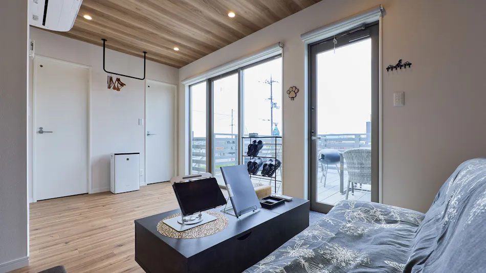 Hikone Lakeside Resort KOMOREVILLAGO
