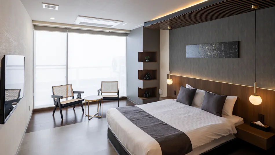 SOCIO PEACE PARK SUITE