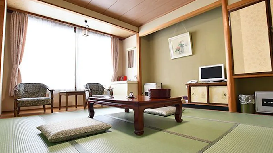 Nakanosawa Onsen – Highly Acidic Therapeutic Hot Spring Bath – Hirasawaya Ryokan