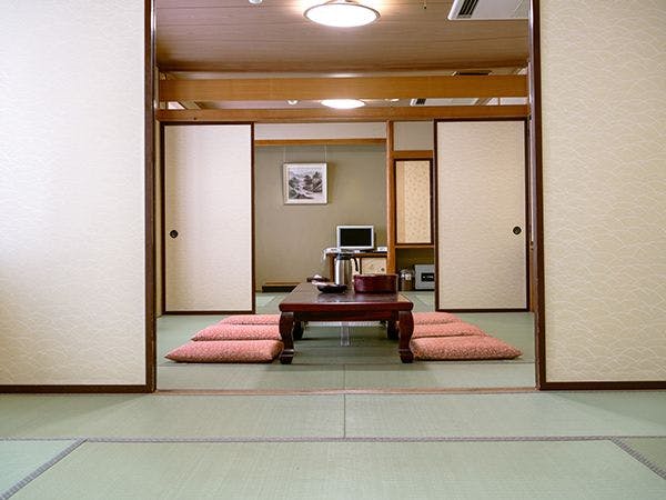 Nakanosawa Onsen – Highly Acidic Therapeutic Hot Spring Bath – Hirasawaya Ryokan