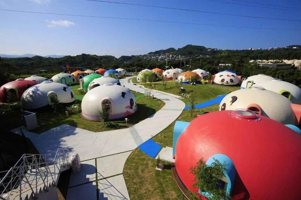 Nanki-Shirahama Panda Village