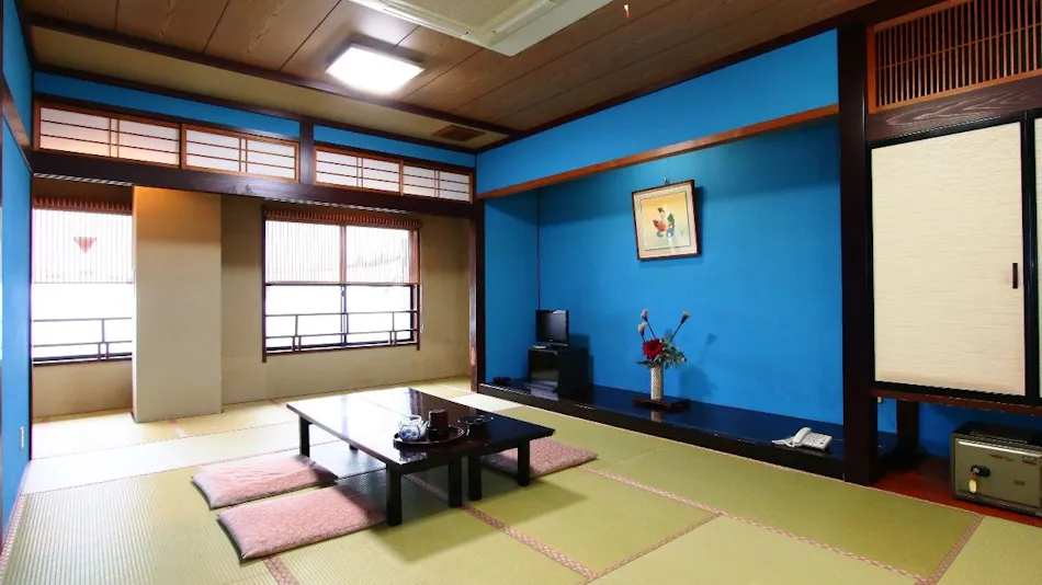 Himi Onsen Village Minshuku Sugata