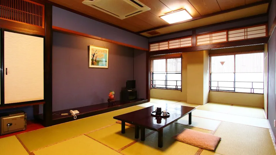 Himi Onsen Village Minshuku Sugata