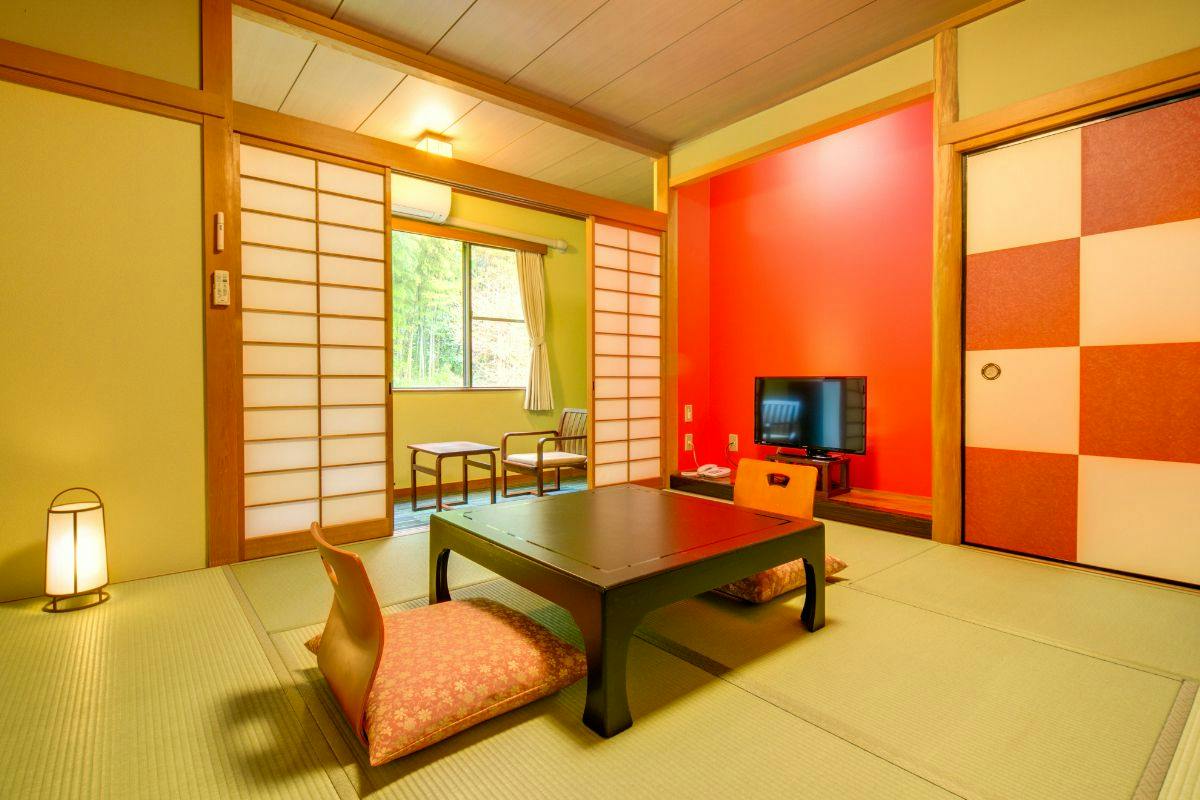 Yugawara Onsen Yumoto Komachikan
