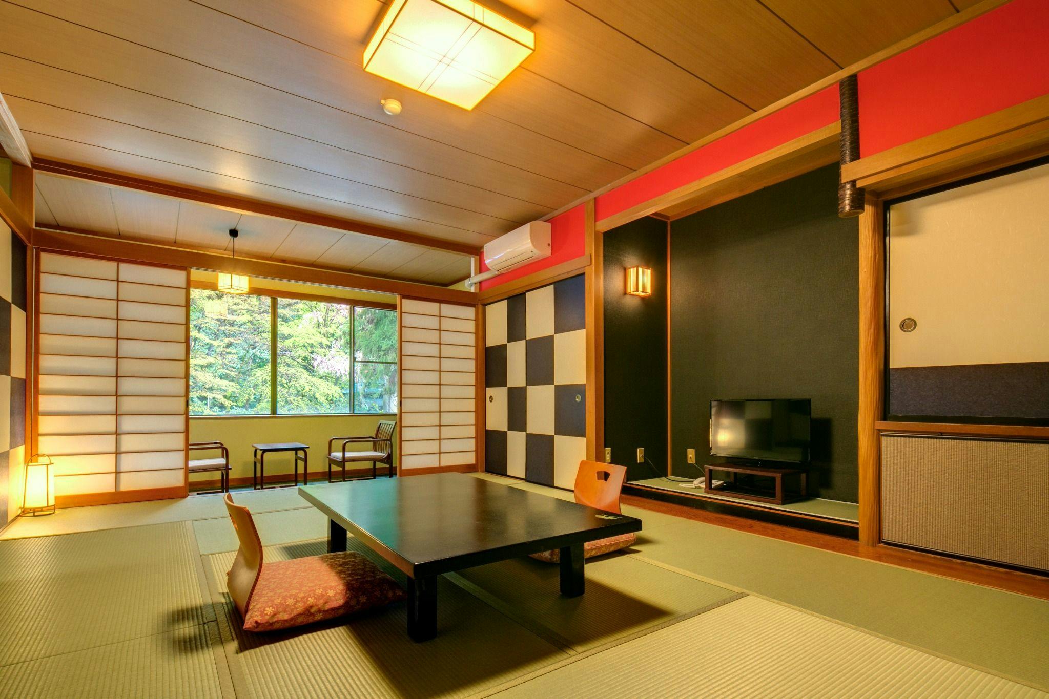 Yugawara Onsen Yumoto Komachikan