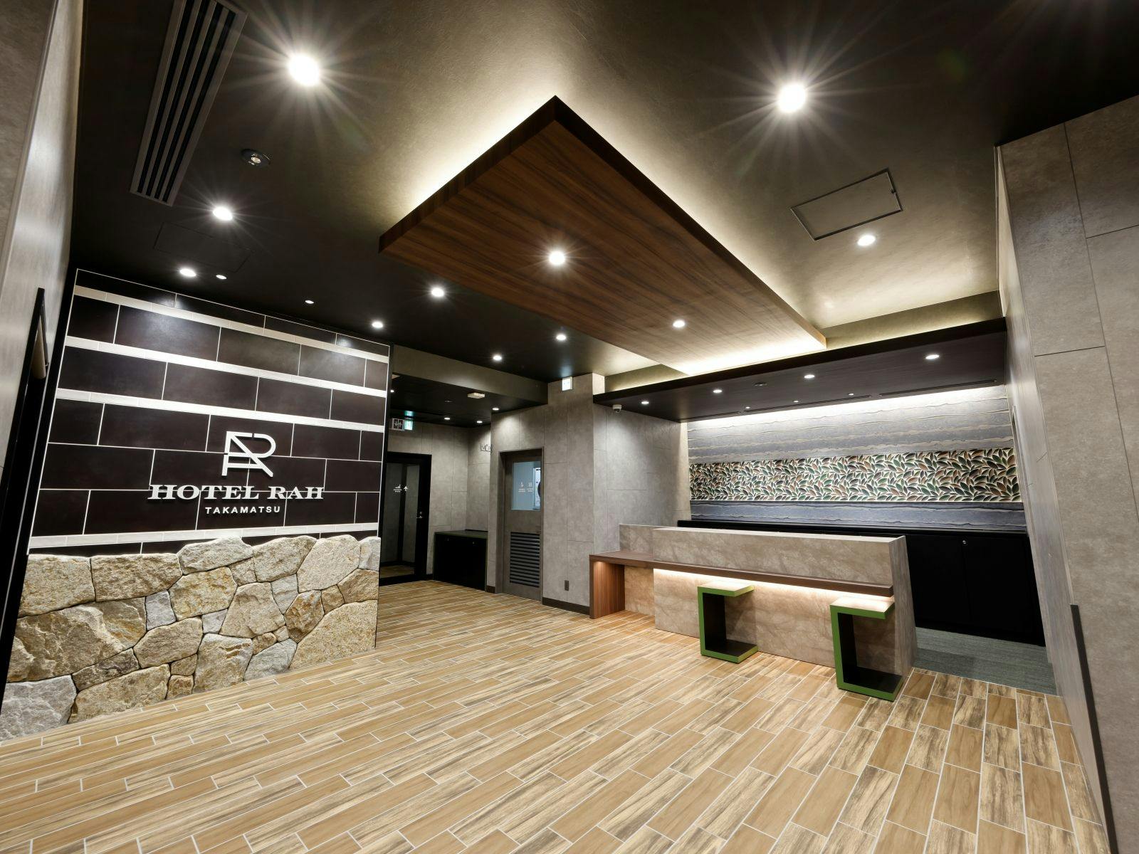 HOTEL RAH TAKAMATSU