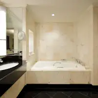 Kamar Mandi Suite Eksekutif (contoh)