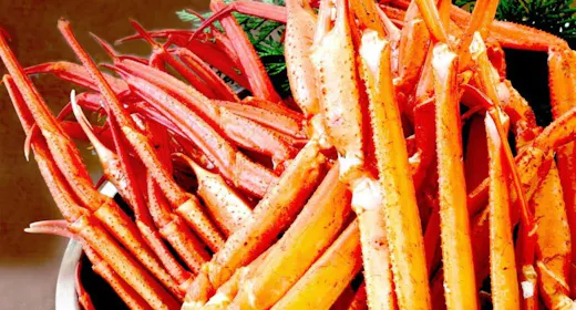<5:00–6:40 PM> Enjoy Both Matsusaka Beef and Crab! Year-End & New Year Dinner Buffet Included (Dinner Included / Park Tickets Available for Purchase)