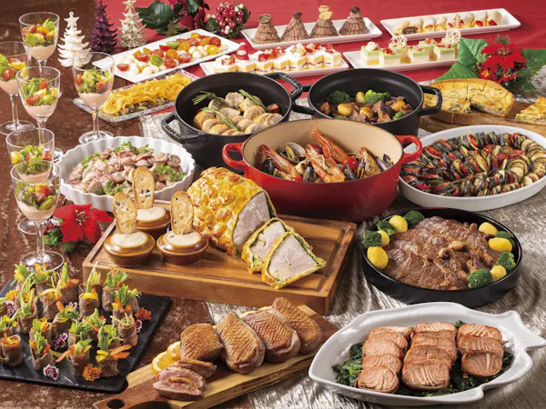 <お食事時間17:00->煌めくクリスマス・ディナービュッフェ付き(夕食付/パークチケット購入可能)
