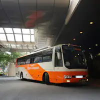รถบัสลิมูซีนจากสนามบิน