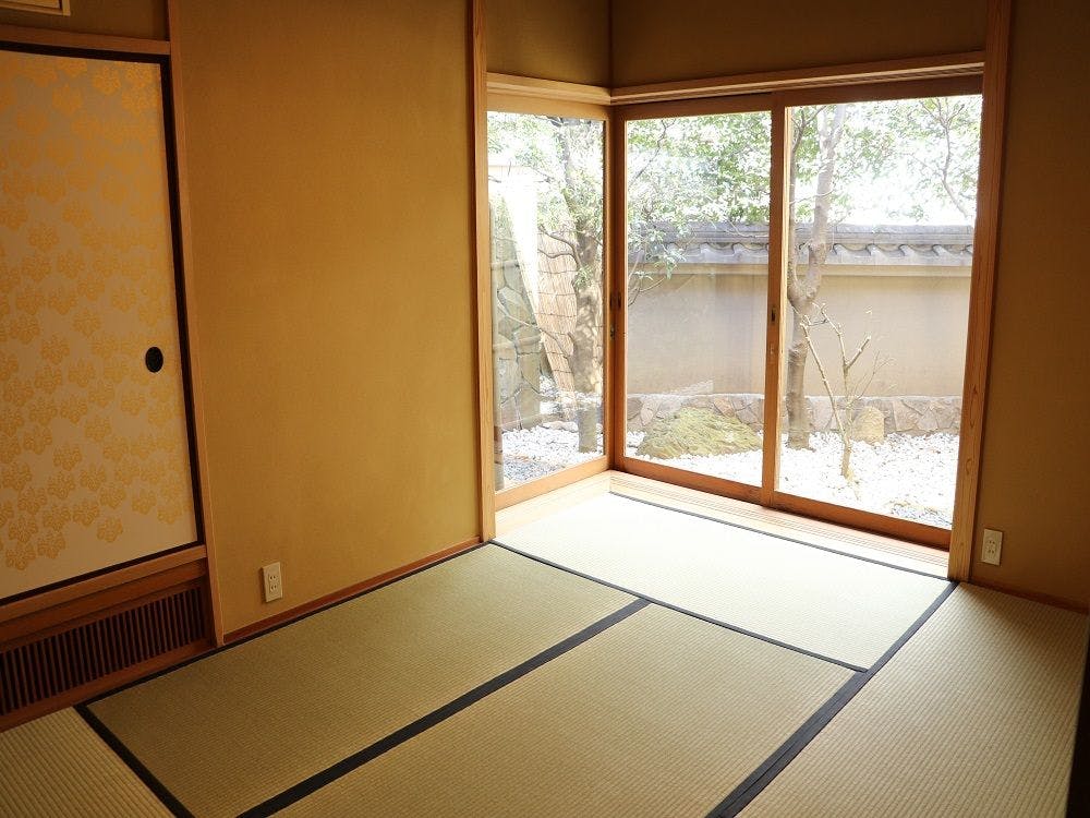 あたみ石亭別邸　桜岡茶寮