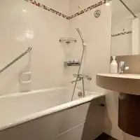 Phòng tắm Suite Tầng Hoa Shokoji