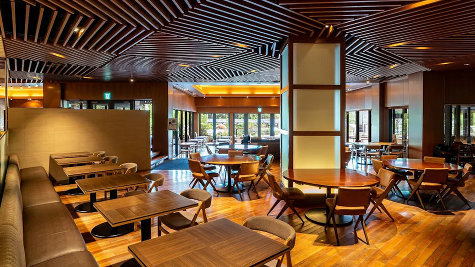 Phoenix Seagaia Ocean Tower