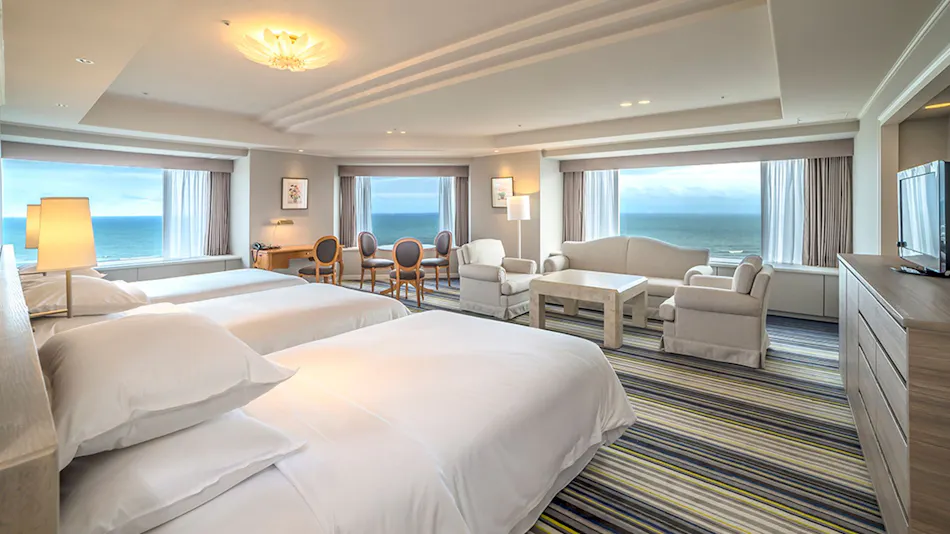 Phoenix Seagaia Ocean Tower