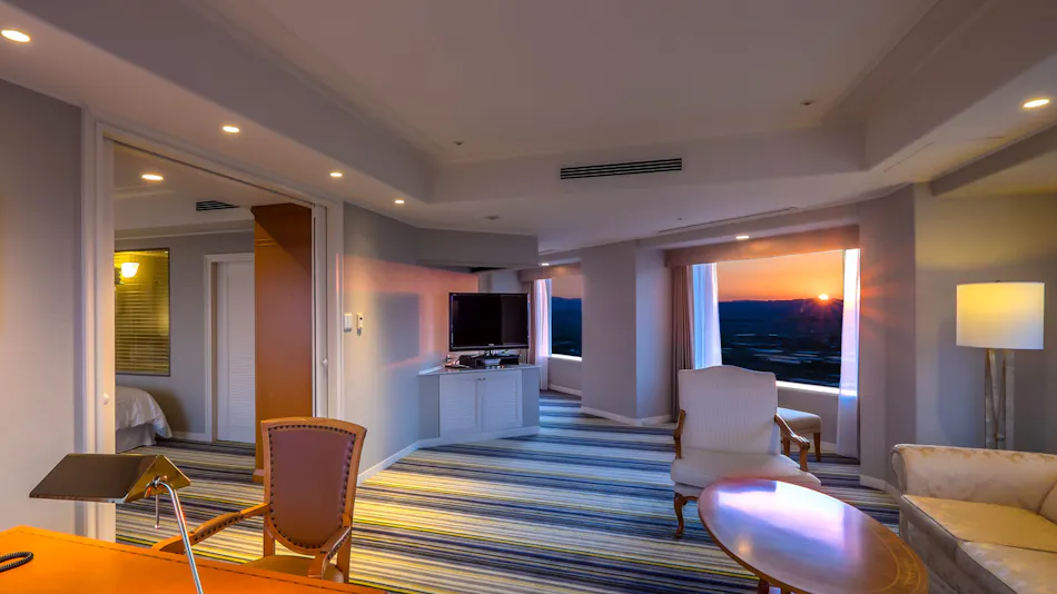 Phoenix Seagaia Ocean Tower