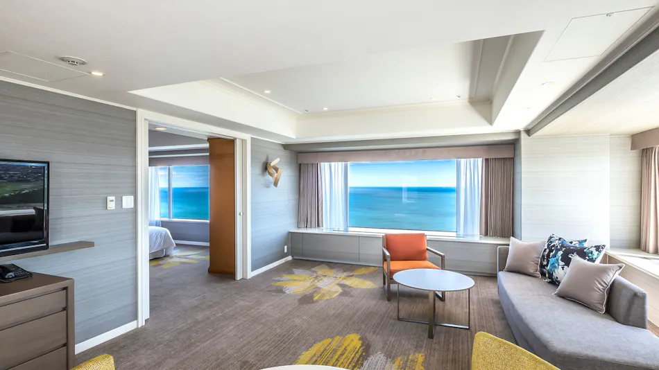 Phoenix Seagaia Ocean Tower