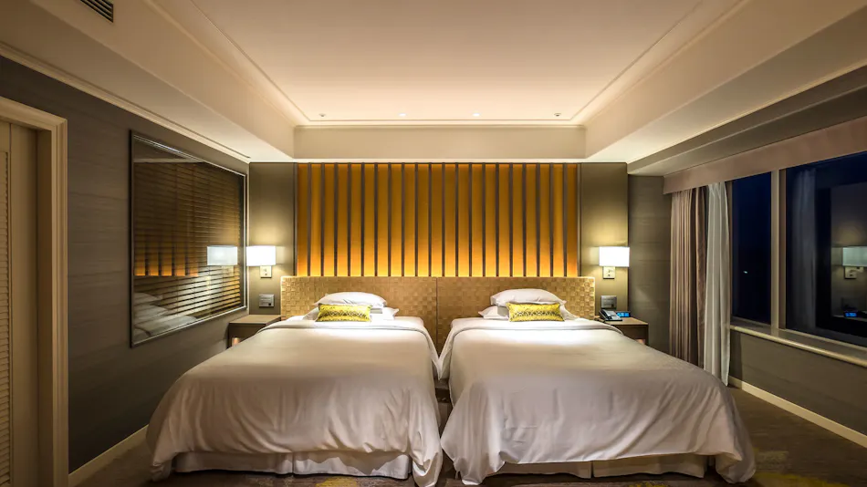 Phoenix Seagaia Ocean Tower