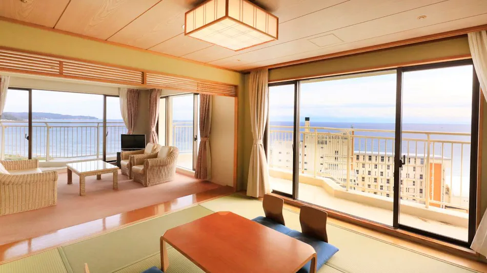 Kamogawa Grand Tower