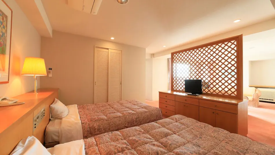 Kamogawa Grand Tower