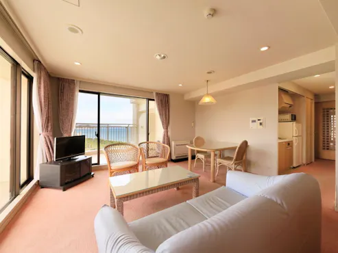 ゆったりお寛ぎ頂けるリビングスペース