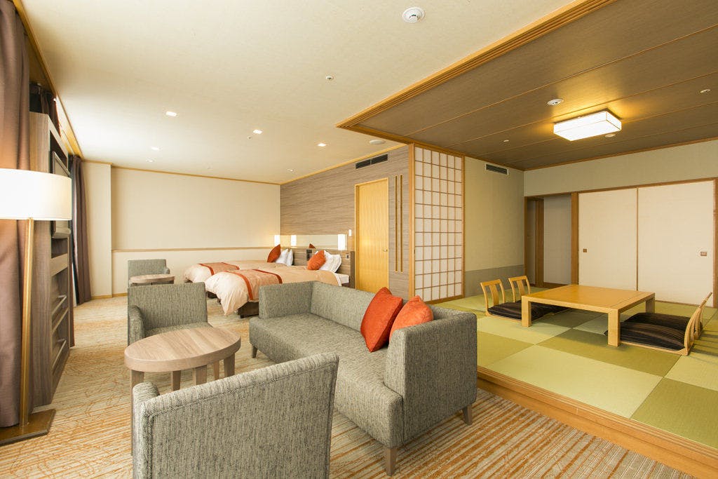 フルーツパーク富士屋ホテル