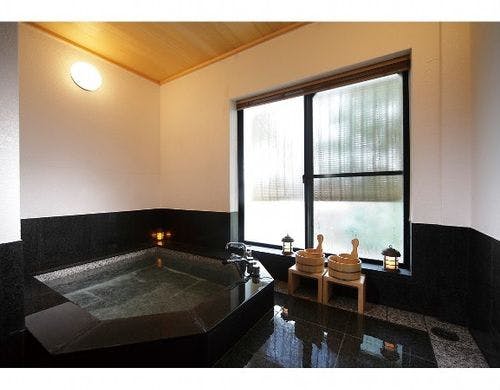 利休温泉付き内風呂