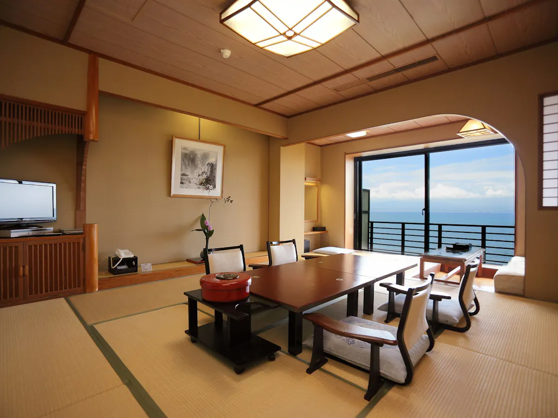 海側和室でゆったりお過ごし下さい(一例)