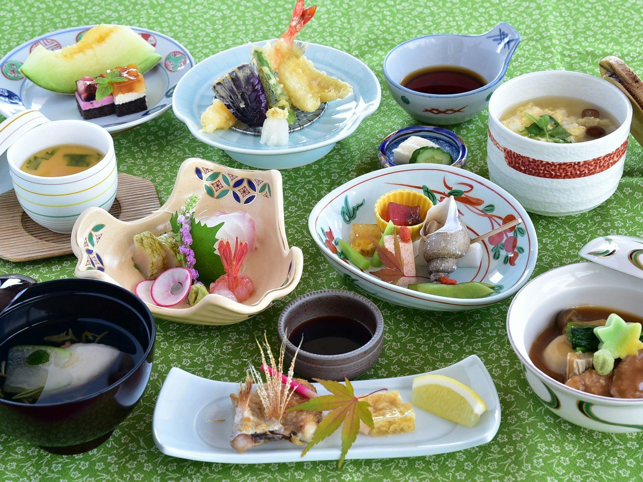 Kaga Ryori Kanou/Kuroyuri