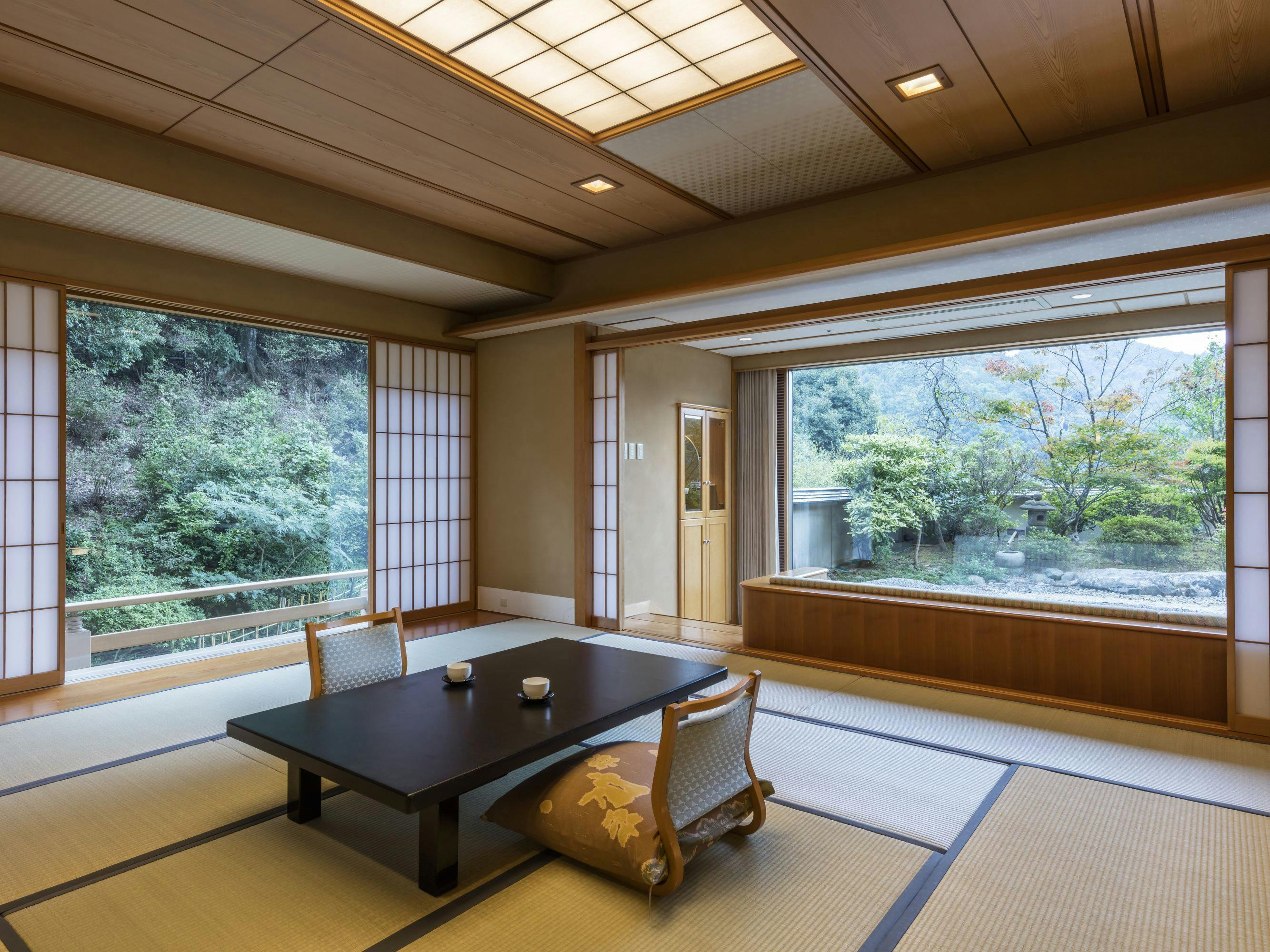 大谷山荘