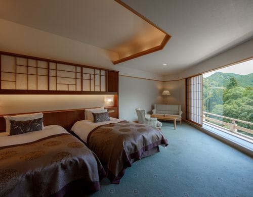 デラックスツイン