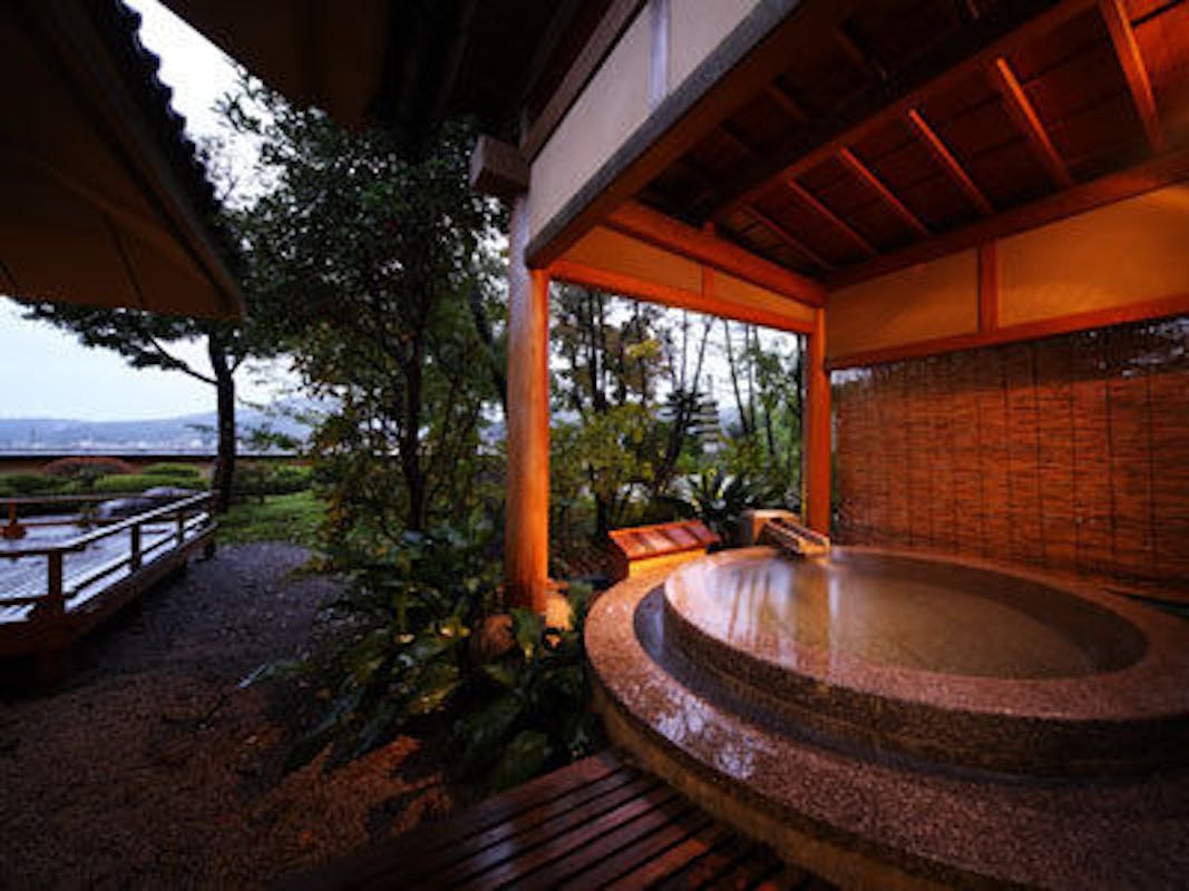 新潟県の露天風呂付き客室の温泉宿10選 Iisentaku