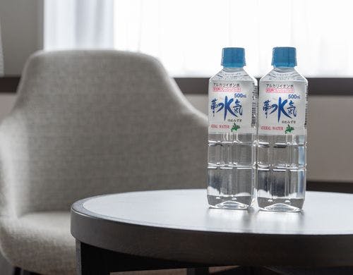 【全室】ミネラルウォーターをご用意