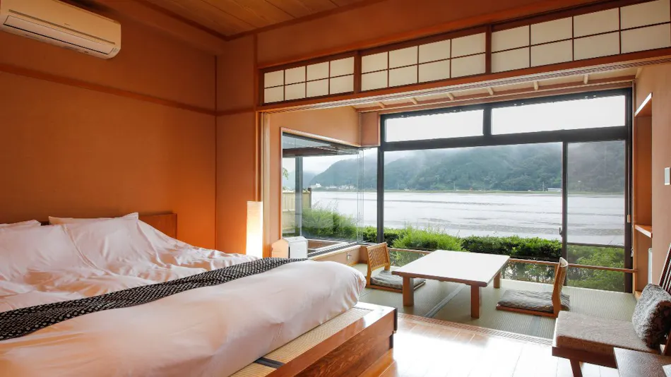 Kinosaki Maruyamagawa Onsen Ginka