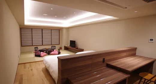 SPA SUITE 畳リビング