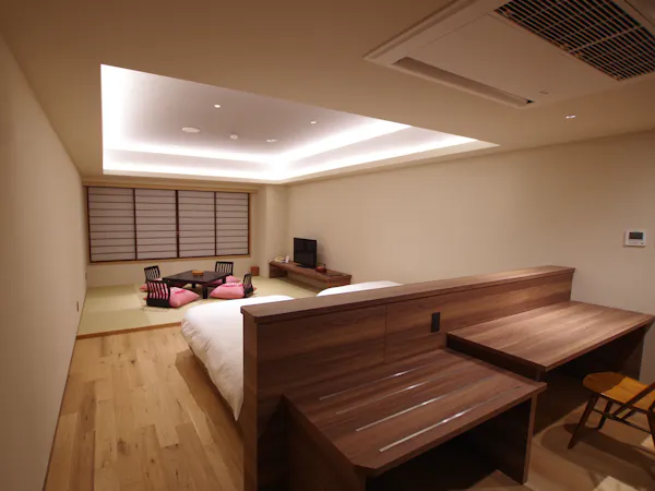 SPA SUITE 畳リビング