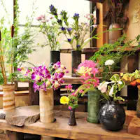 *お好きな野の花をお持ちください