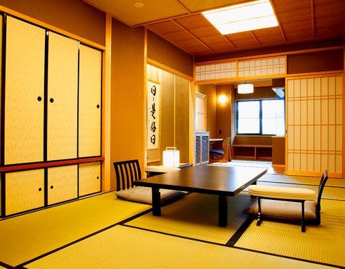 【秀山閣】檜内風呂付和室10畳