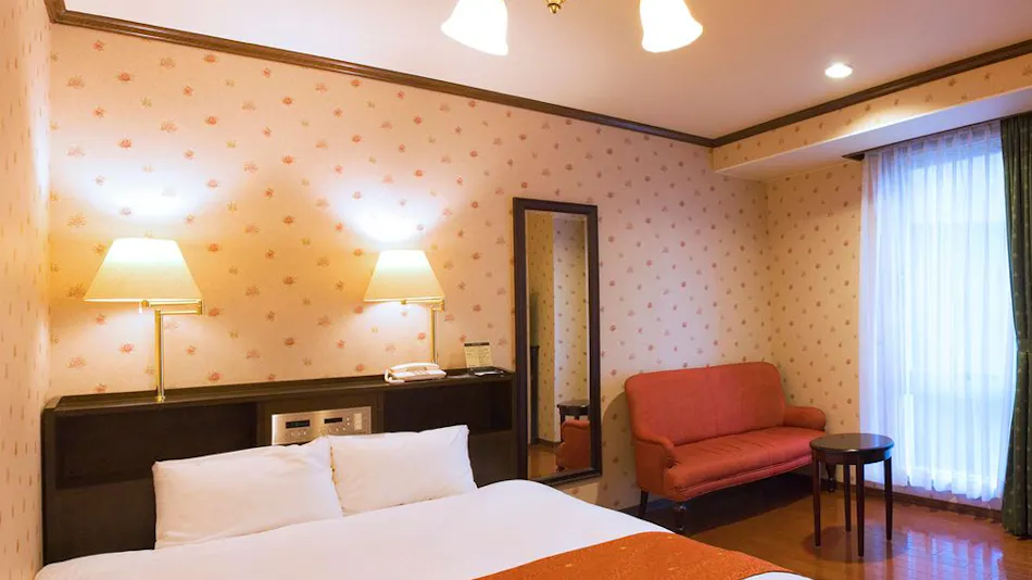 Old England Dogo Yamanote Hotel