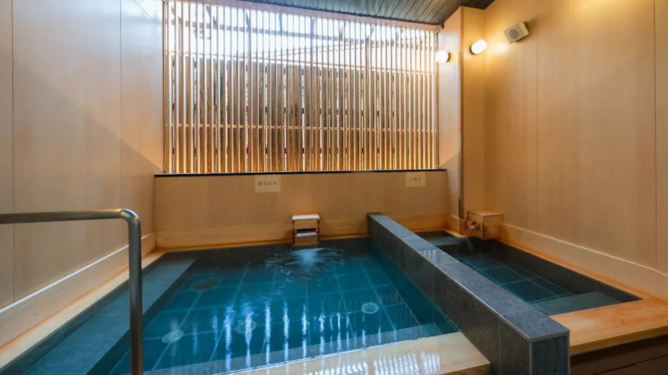 Old England Dogo Yamanote Hotel