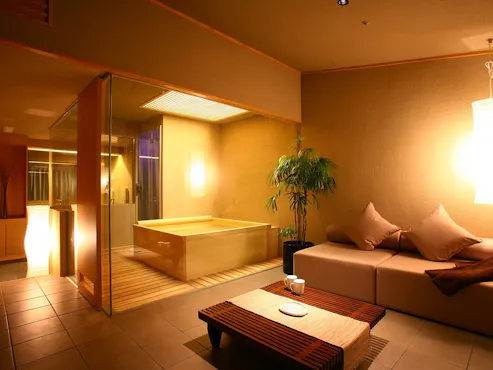 【スパリビング付ラグジュアリーツイン】