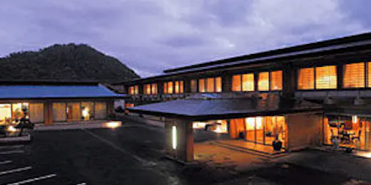 支笏湖第一寶亭留・翠山亭